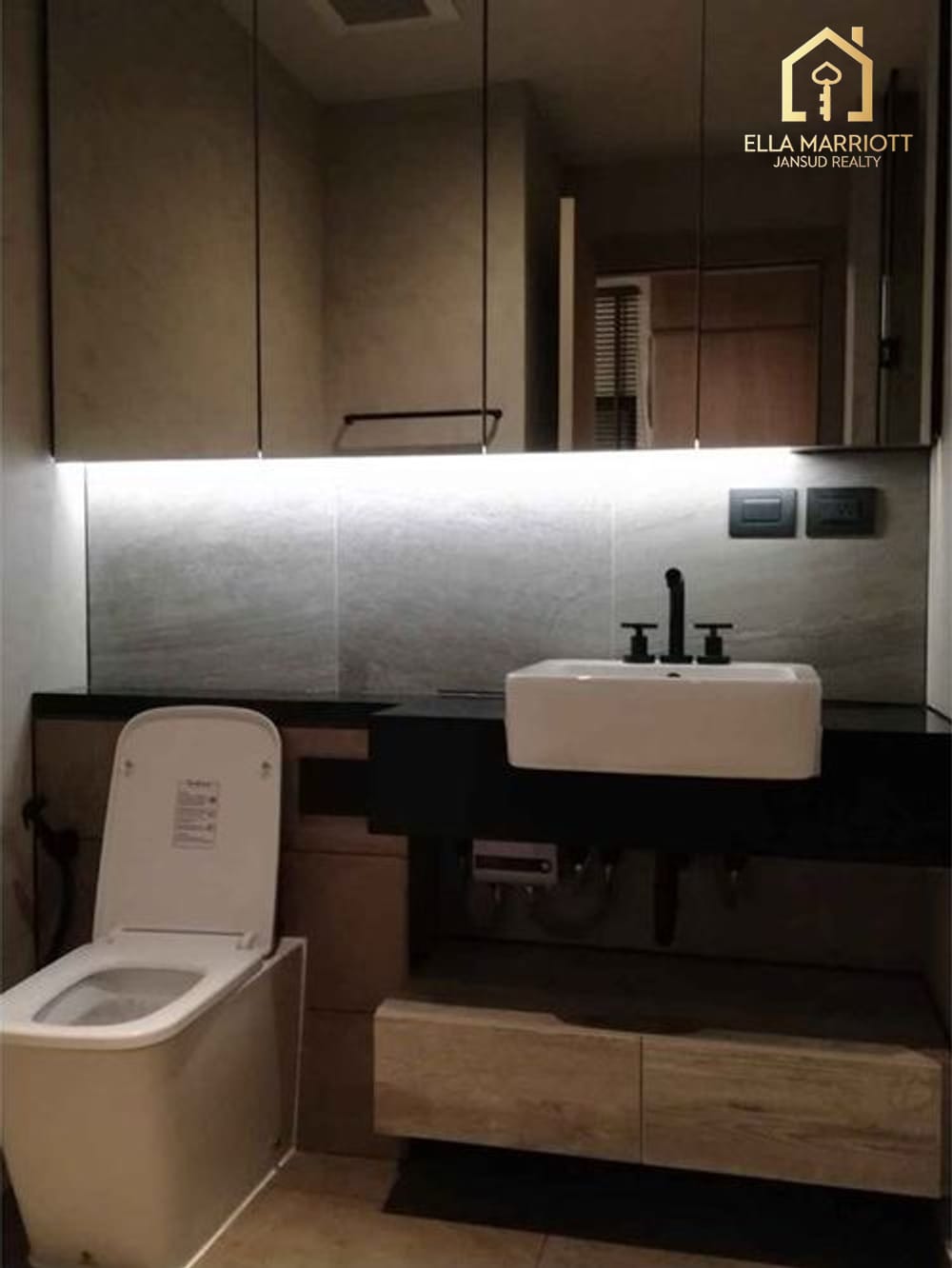 Zu vermieten: 2-Schlafzimmer-Eigentumswohnung in The Lofts Asoke, 4 Min. Fußweg zur MRT Phetchaburi. 9