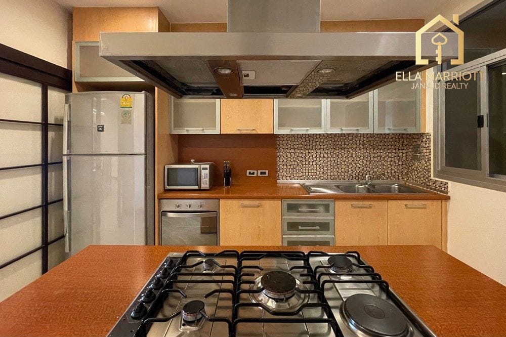 Pet Friendly 220sqm 3BR | Asoke CBD | 600m to BTS | Max 25kg Pet 6