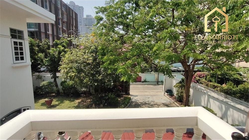 เช่า 4 ห้องนอน 5 ห้องน้ำ บ้าน ใน สุขุมวิท, กรุงเทพฯ 10