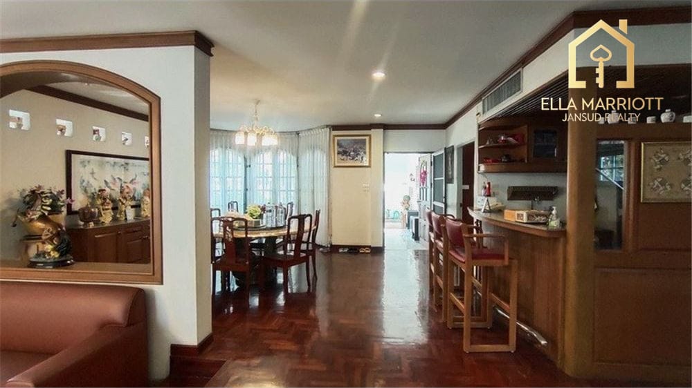 เช่า 4 ห้องนอน 5 ห้องน้ำ บ้าน ใน สุขุมวิท, กรุงเทพฯ 4