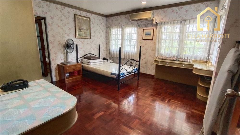 เช่า 4 ห้องนอน 5 ห้องน้ำ บ้าน ใน สุขุมวิท, กรุงเทพฯ 8