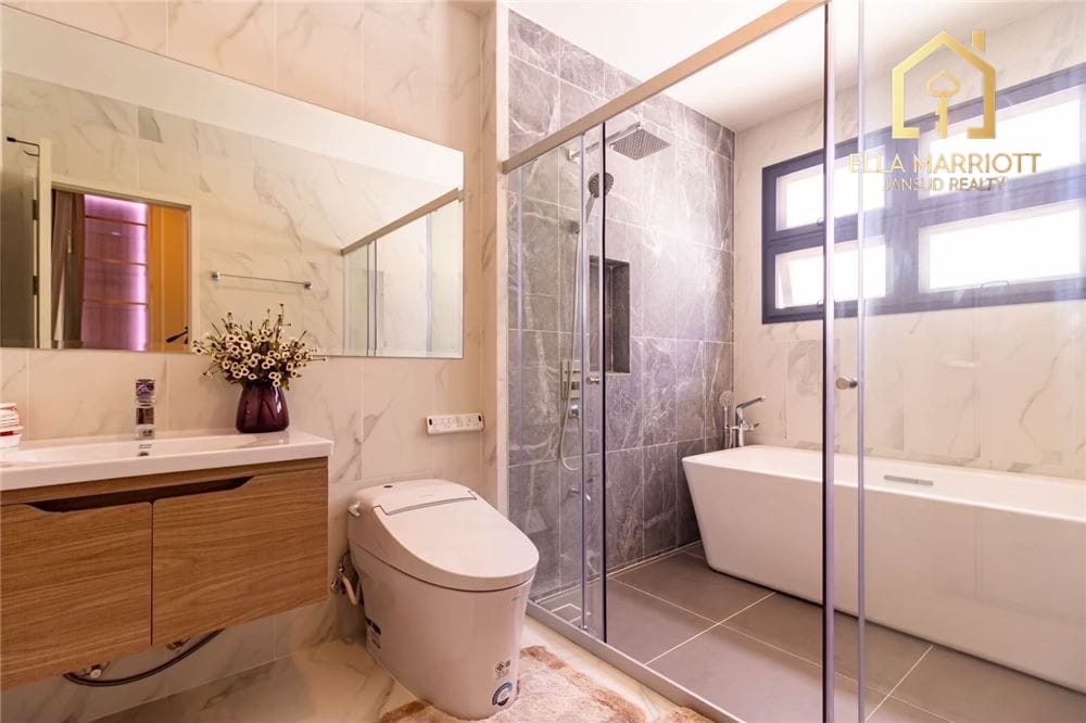 Brand New Luxury Pool Villa for Sale in Supalai Lake View, Koh Kaew 28