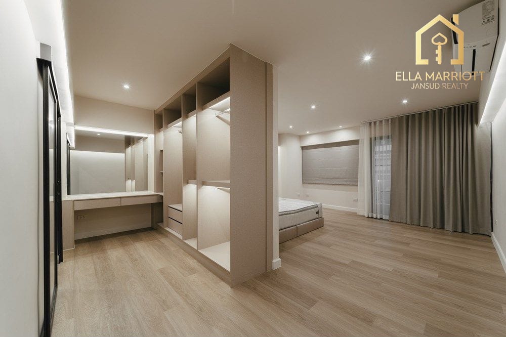 ขาย 5 ห้องนอน 6 ห้องน้ำ บ้าน ใน สุขุมวิท, กรุงเทพฯ 34