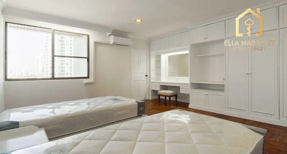 3-Bedroom Condo for Rent in Sukhumvit 43 13
