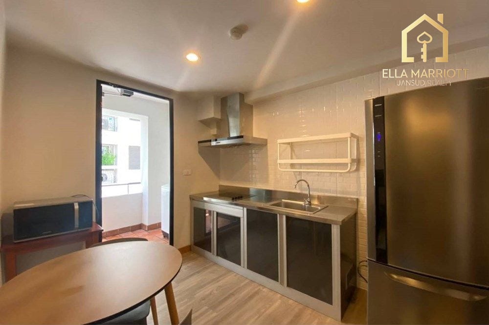 1-Bedroom Condo for Rent in Asoke 4