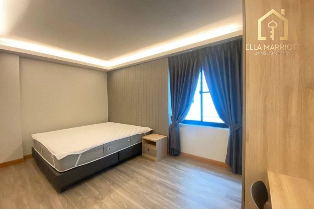 1-Bedroom Condo for Rent in Asoke 6