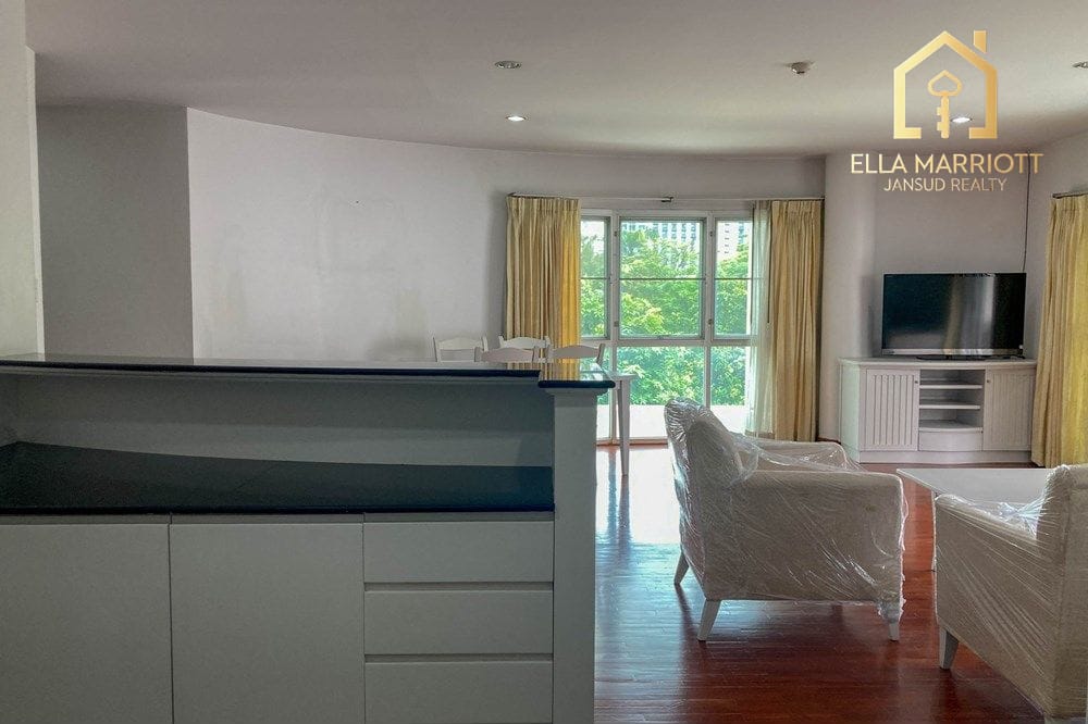 3-Bedroom Condo for Rent near BTS Thonglor 4