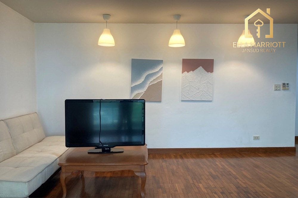 2-Bedroom Condo for Rent near BTS Thong Lo 3