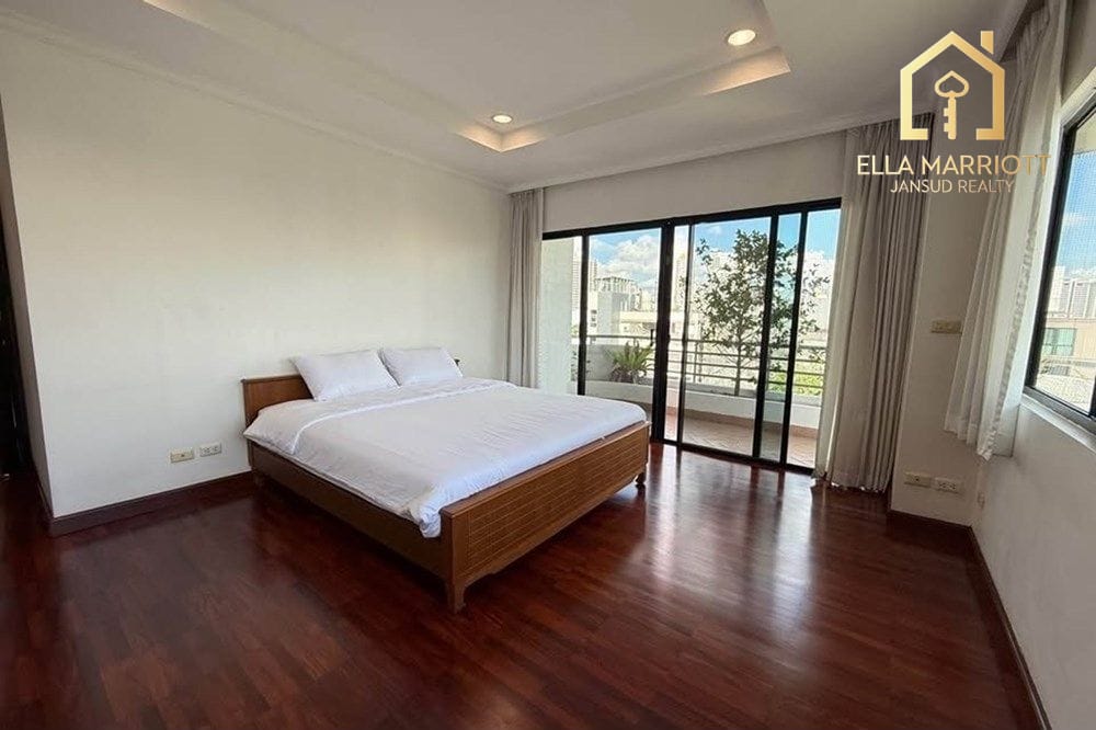 3-Bedroom Condo for Rent in Thonglor 6