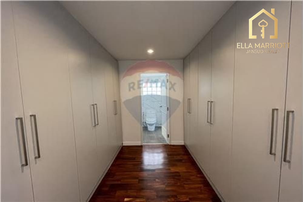 4-Schlafzimmer-Wohnung in Thonglor 11