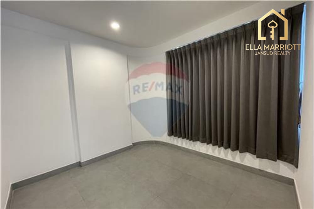 4-Schlafzimmer-Wohnung in Thonglor 16