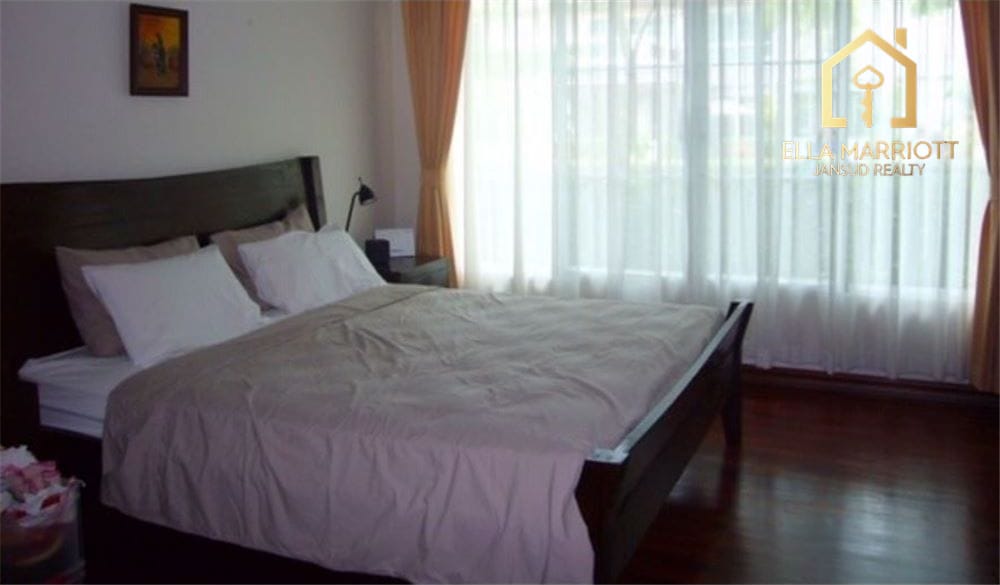 Single House Private Compound Sukhumvit 36 6