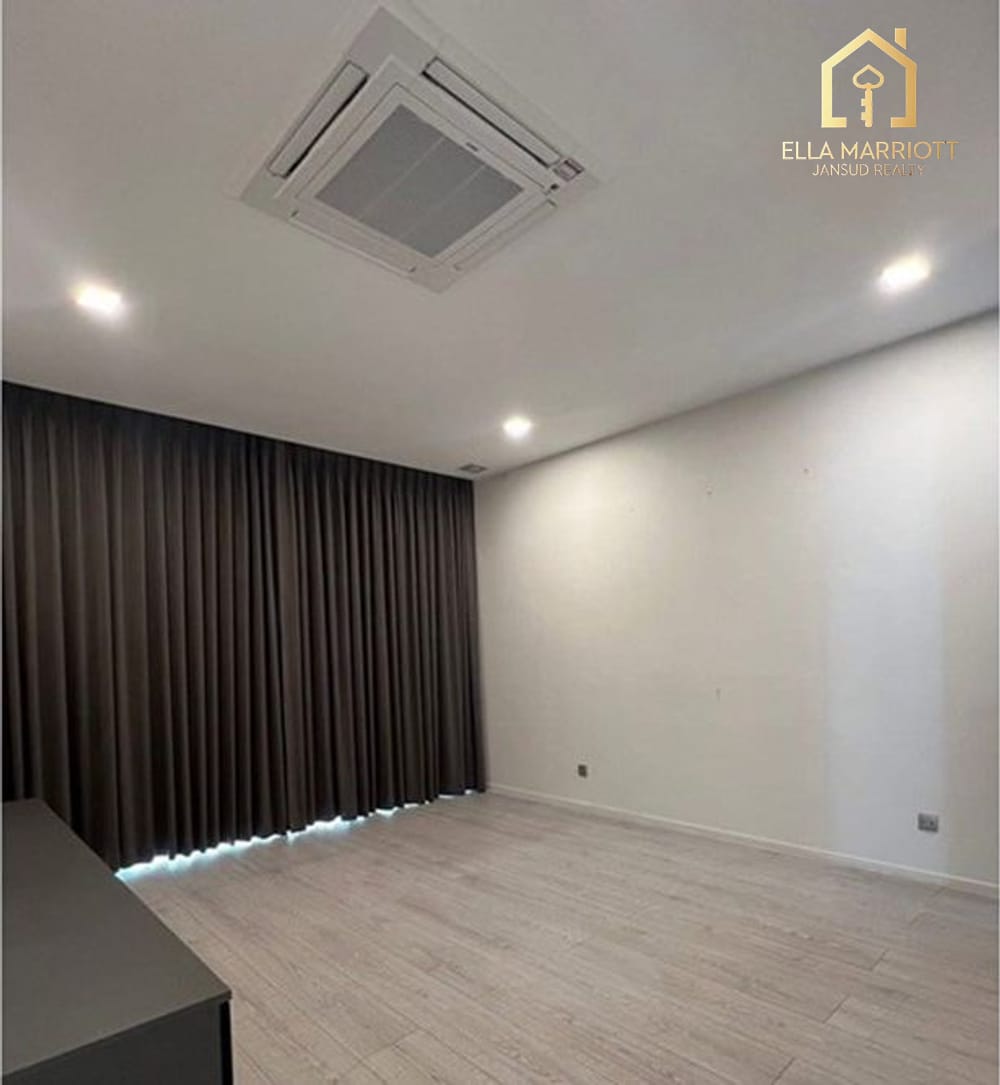Discover Luxury Living in Bang Na 6