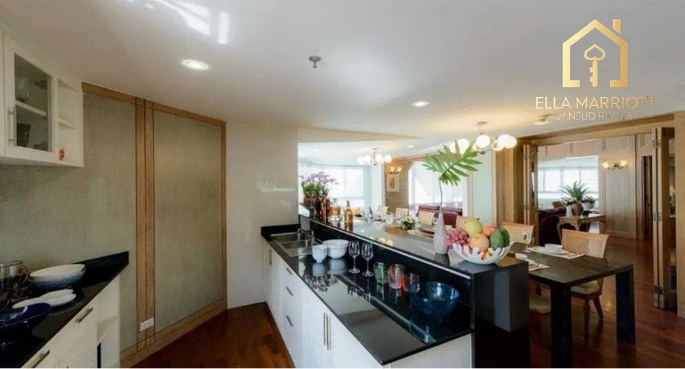 6-Bedroom Condo at Narathiwas Soi 7 5