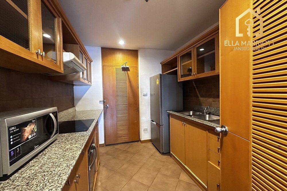 Luxuriöses Apartmentleben in den Esmeralda Apartments nahe MRT Lumphini – 12 Gehminuten 2