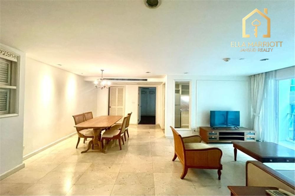 Pet-Friendly 2-Bedroom Condo for Rent in Sil 11