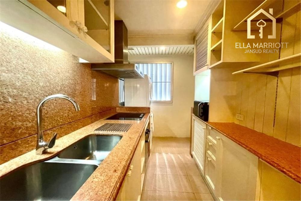 Pet-Friendly 2-Bedroom Condo for Rent in Sil 6