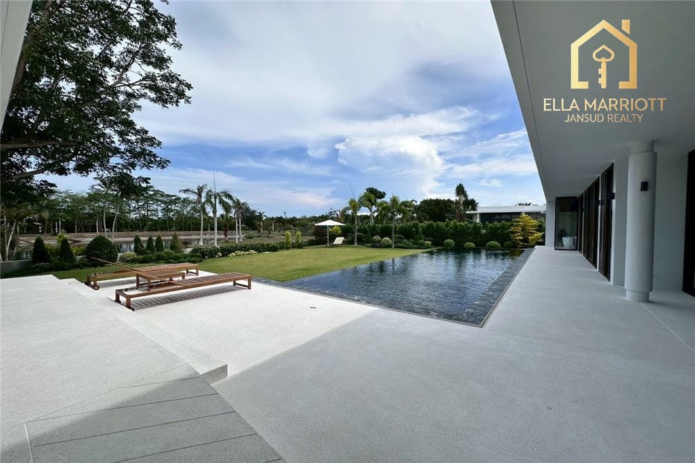 Zu verkaufen | Poolvilla in Sunplay Pattaya in Bangsaray. 4