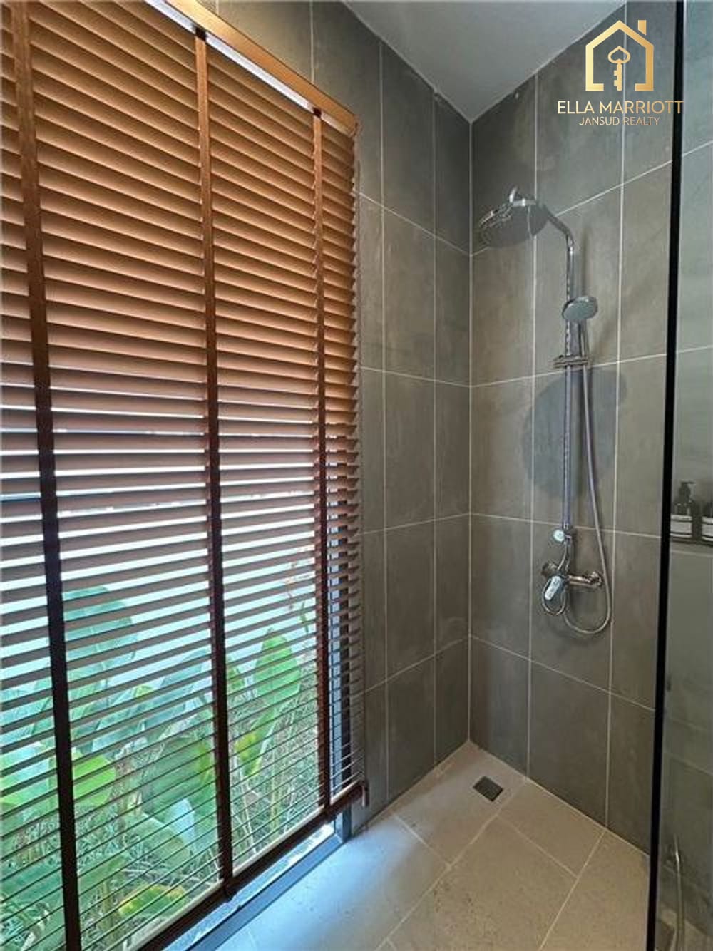 For Sale – Alexander Villa, Pasak Soi 8 16