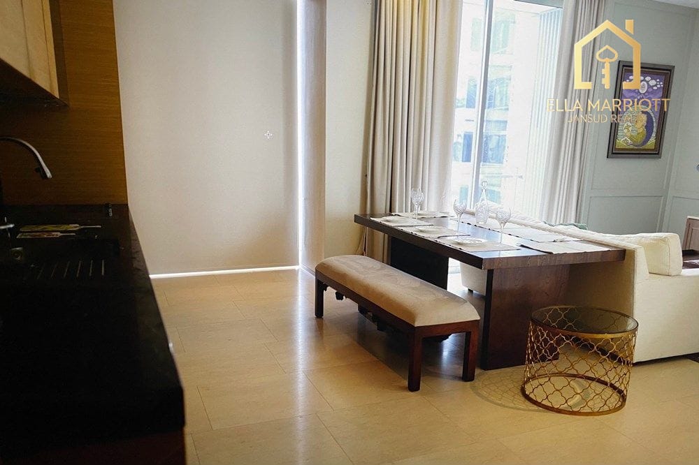 Spacious 2-Bedroom Condo for Rent at Saladaeng Residences 14