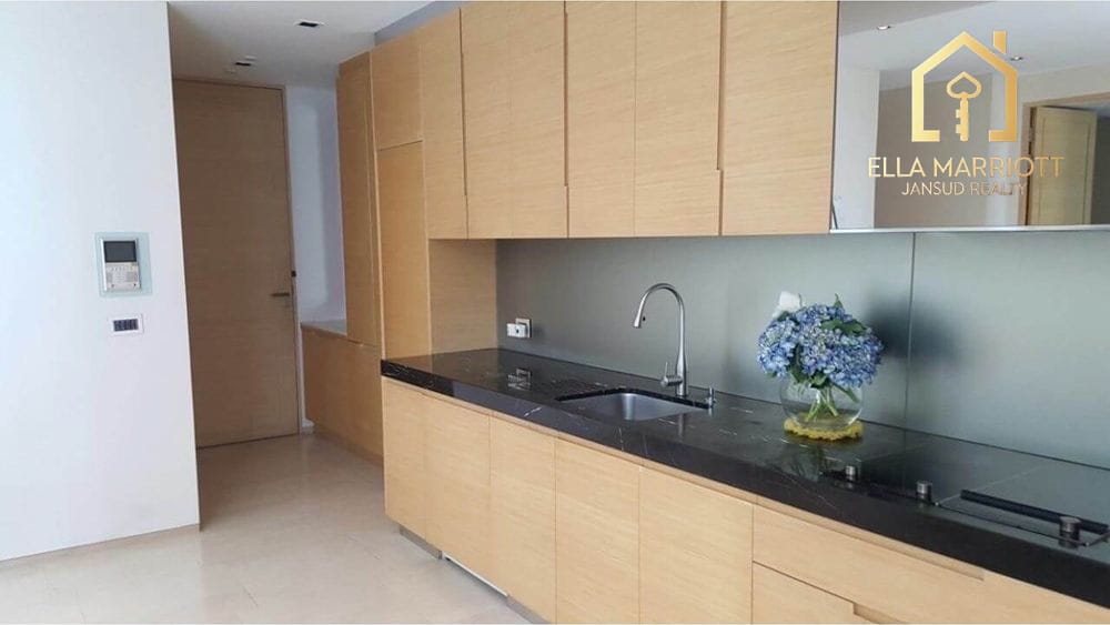Spacious 2-Bedroom Condo for Rent at Saladaeng Residences 20