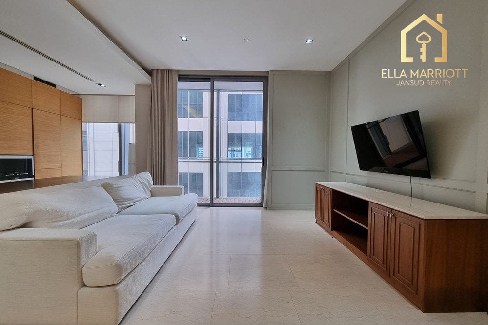 Spacious 2-Bedroom Condo for Rent at Saladaeng Residences 3
