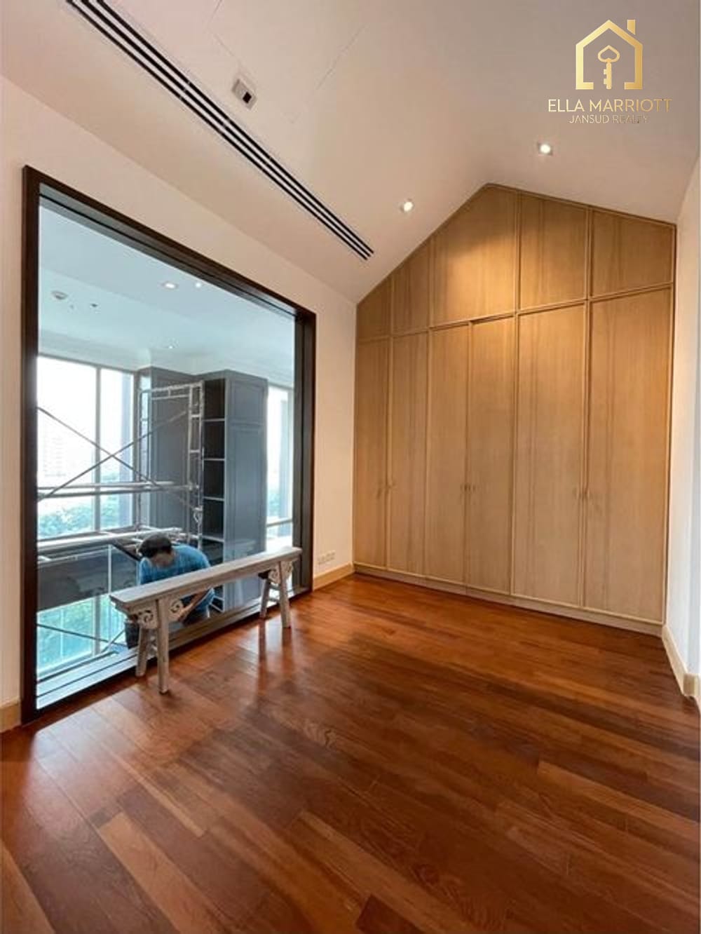 Rare 118sqm Pool Duplex in Ashton Morph 38, Just 7 Mins Walk to BTS Thong Lo 10