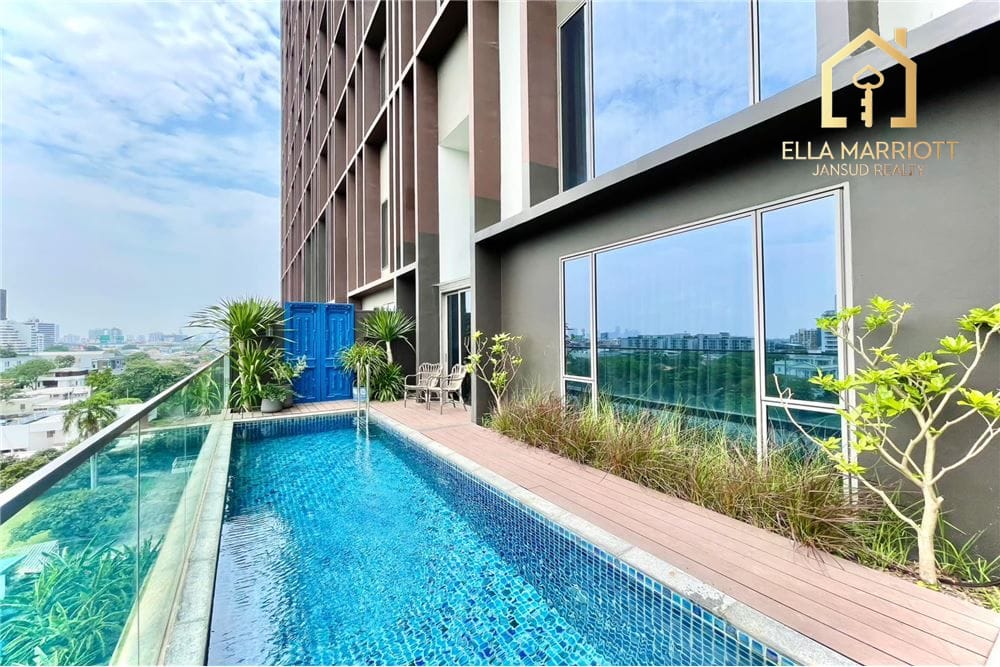 Rare 118sqm Pool Duplex in Ashton Morph 38, Just 7 Mins Walk to BTS Thong Lo 3