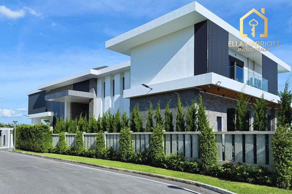 The RiverDale Residence Ultra Luxury Villa For Sale 2