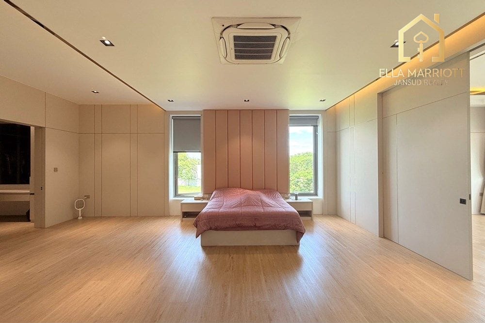 The RiverDale Residence Ultra Luxury Villa For Sale 23