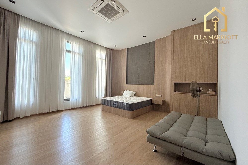 The RiverDale Residence Ultra Luxury Villa For Sale 28