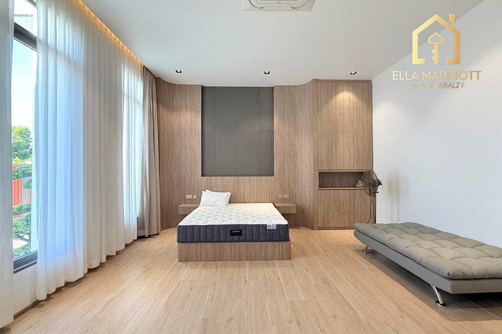 The RiverDale Residence Ultra Luxury Villa For Sale 29