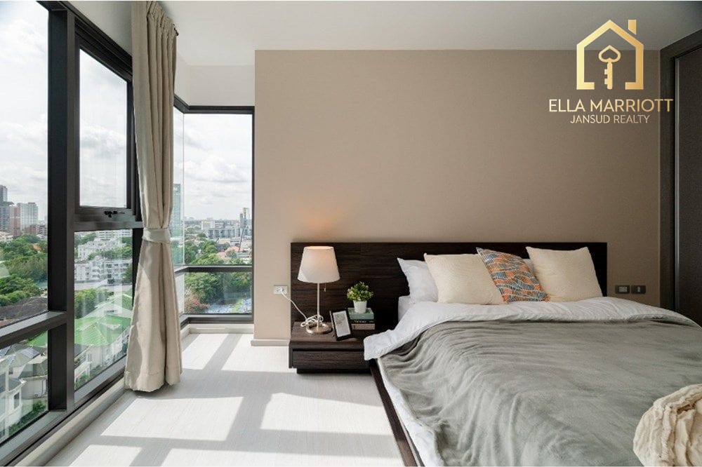Luxury Condo in Heart of Bangkok - Ready Now! 10