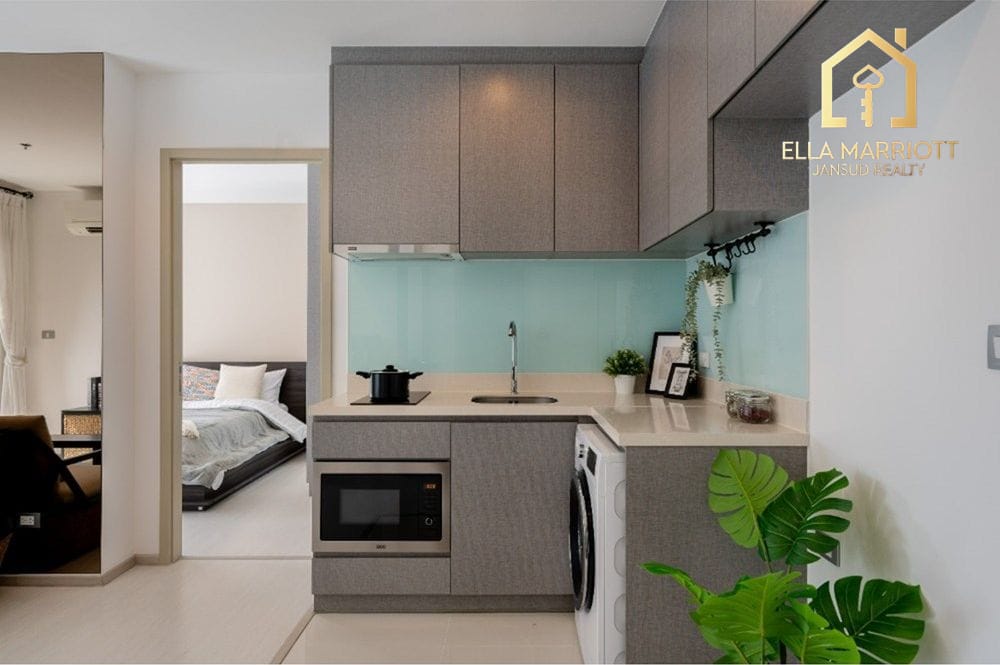 Luxury Condo in Heart of Bangkok - Ready Now! 6