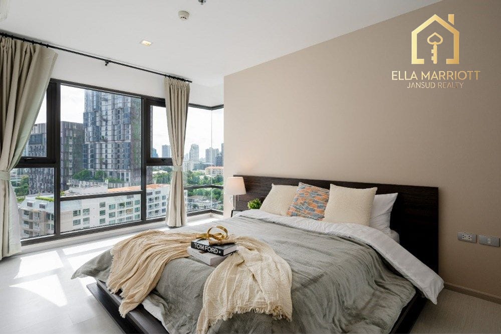 Luxury Condo in Heart of Bangkok - Ready Now! 7