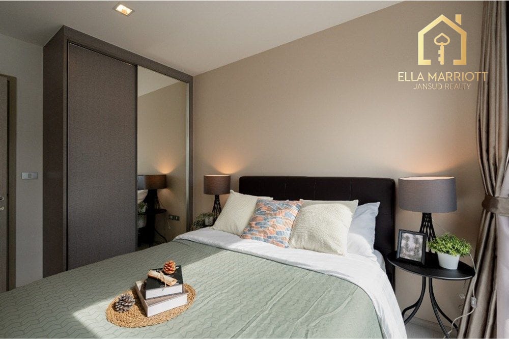 Luxury Condo in Heart of Bangkok - Ready Now! 9