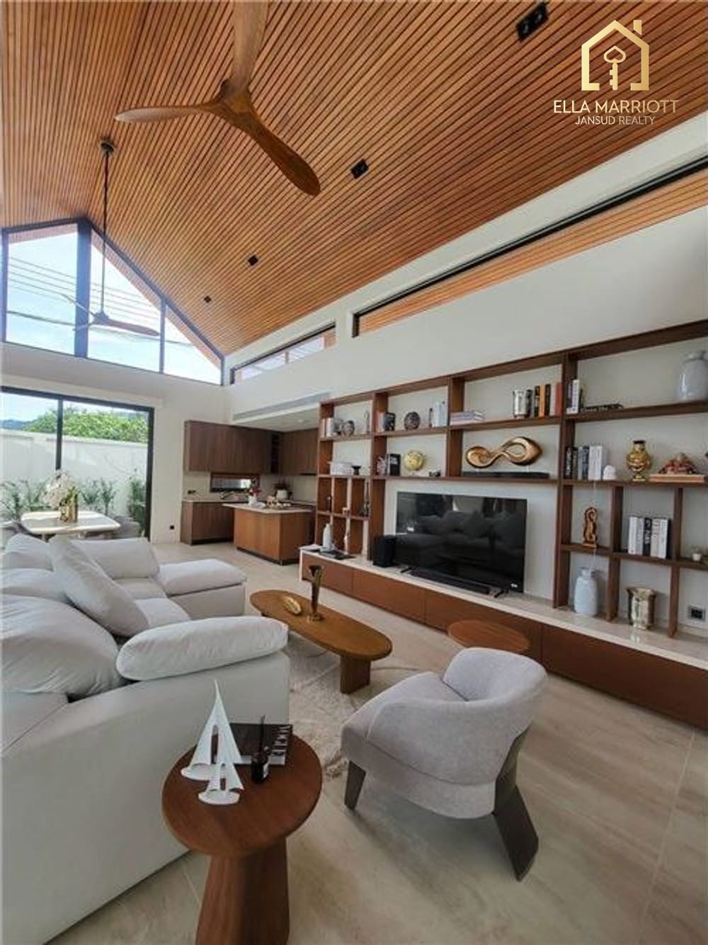 Exklusive Luxus-Poolvillen im Adamantia in PH 3