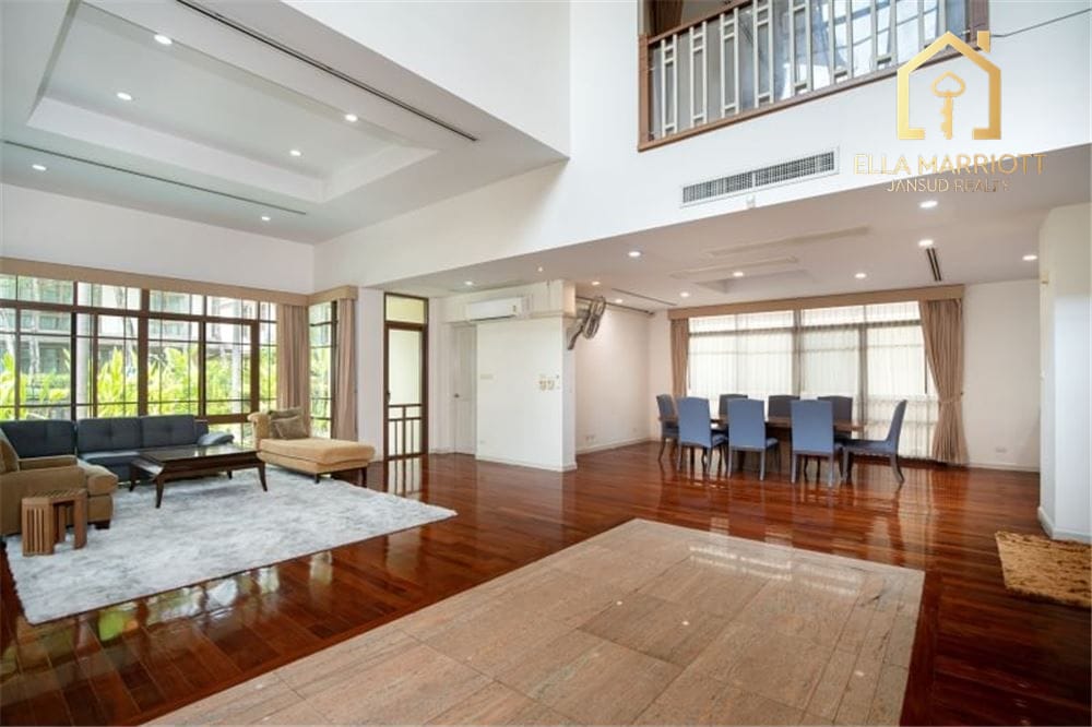 4-Bedroom Detached House for Rent at Baan Sansiri Sukhumvit 67 7