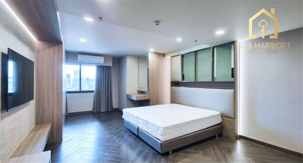 Neu renovierte, haustierfreundliche Doppelhaushälfte zum Verkauf in Crystal Garden 10