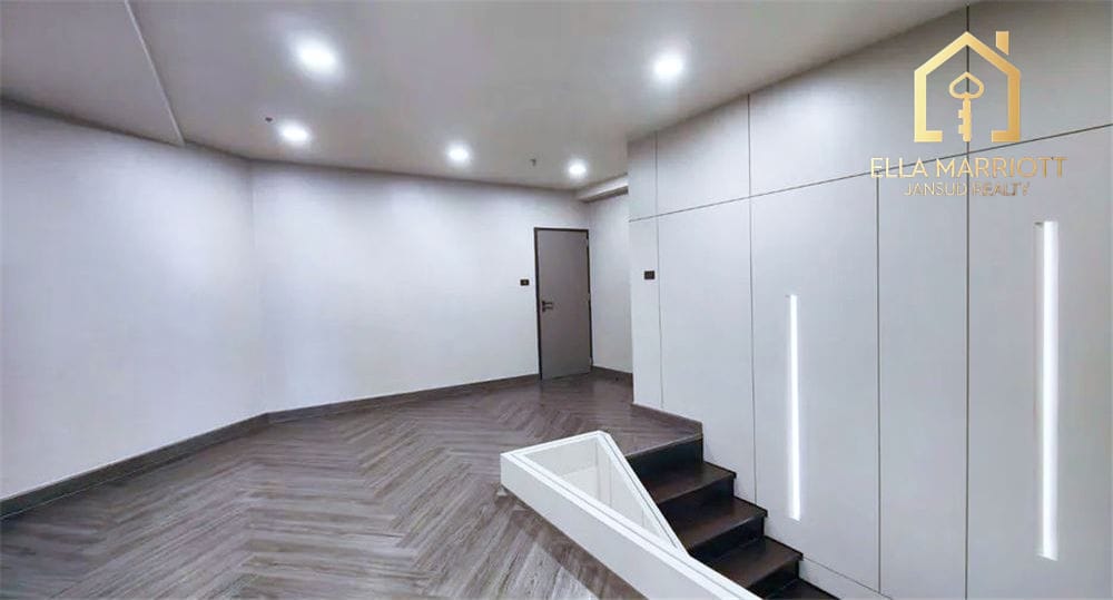 Neu renovierte, haustierfreundliche Doppelhaushälfte zum Verkauf in Crystal Garden 8