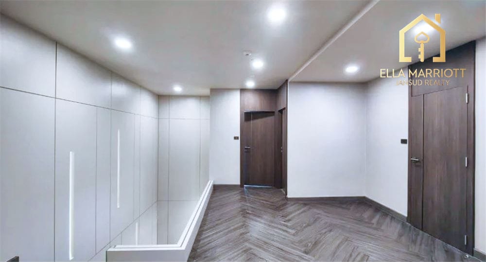Neu renovierte, haustierfreundliche Doppelhaushälfte zum Verkauf in Crystal Garden 9