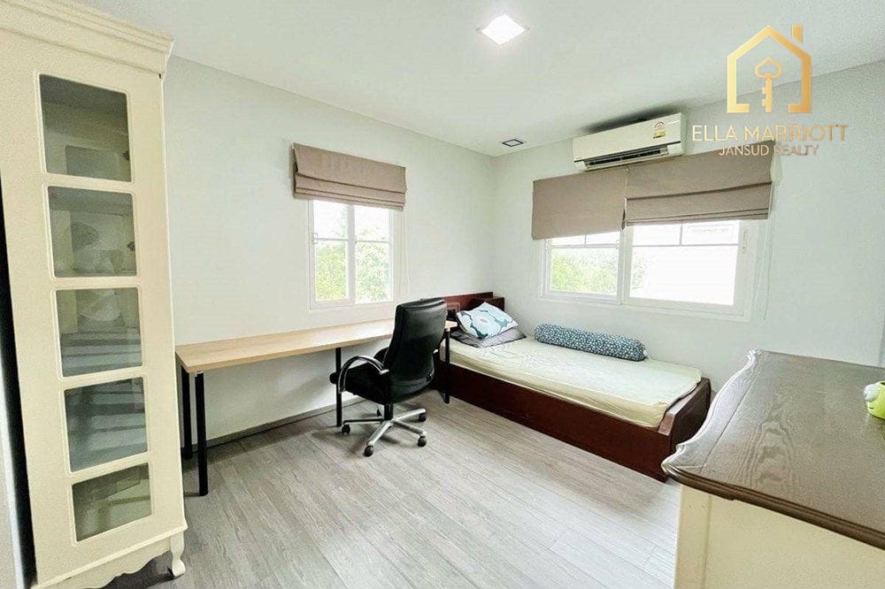 3-Schlafzimmer-Einfamilienhaus zu vermieten in Chaiyapruk Phase 2, Bangna Km.7 9