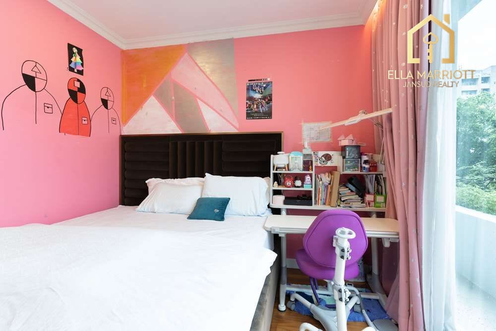 Buy 130MB | Ultra-Luxe 4BR Townhouse | Pool & Lift | Sukhumvit 49 18