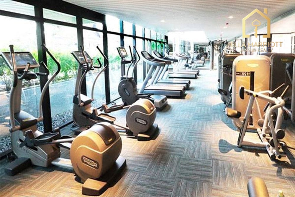 2-Bedroom Condo at Athenee Residence — 4 mins walk to BTS Phloen Chit 11