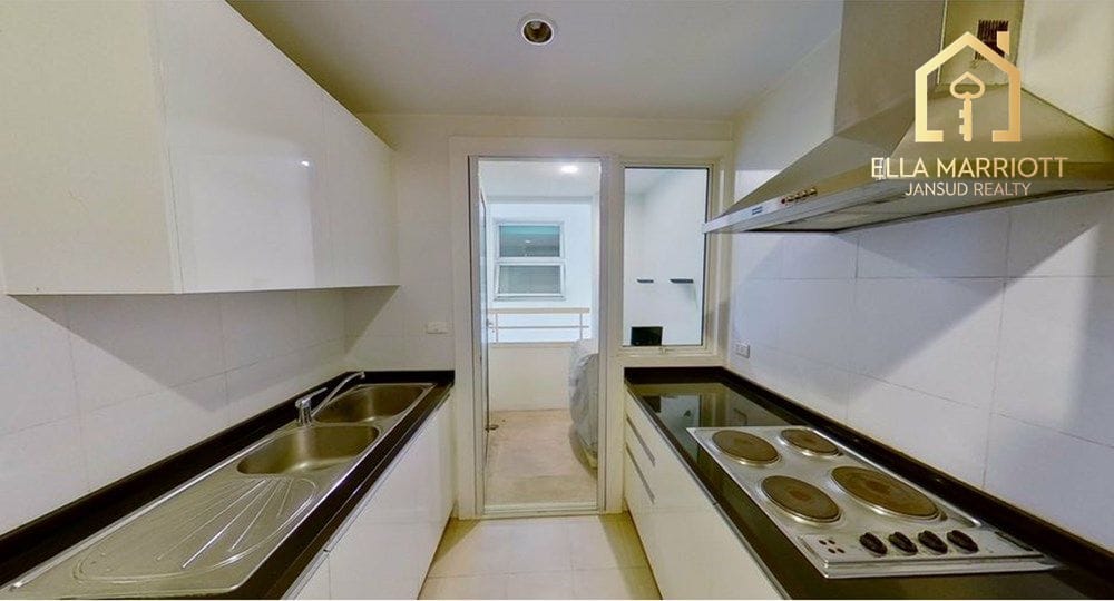 2-Bedroom Condo at Siri Residence — 6 min walk to BTS Phrom Phong 3