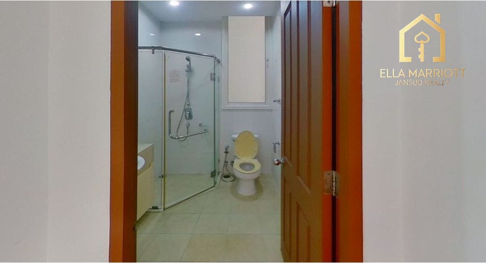 2-Bedroom Condo at Siri Residence — 6 min walk to BTS Phrom Phong 6