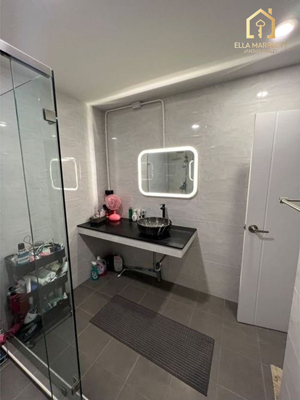 For Sale Renovated 5-Storey Shophouse near BTS Onnut 14