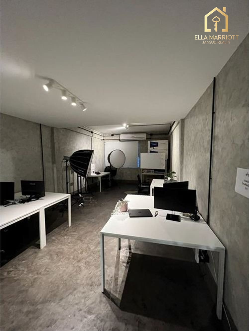 For Sale Renovated 5-Storey Shophouse near BTS Onnut 7