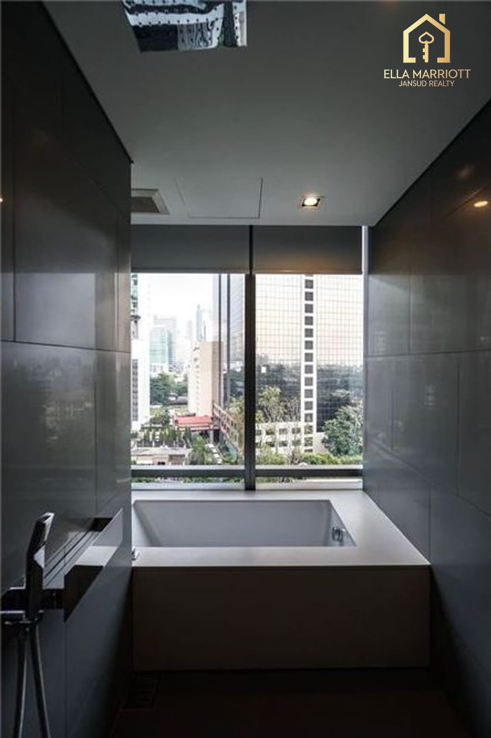 ขาย 2 ห้องนอน 2 ห้องน้ำ คอนโด ใน สาทร, กรุงเทพฯ 13