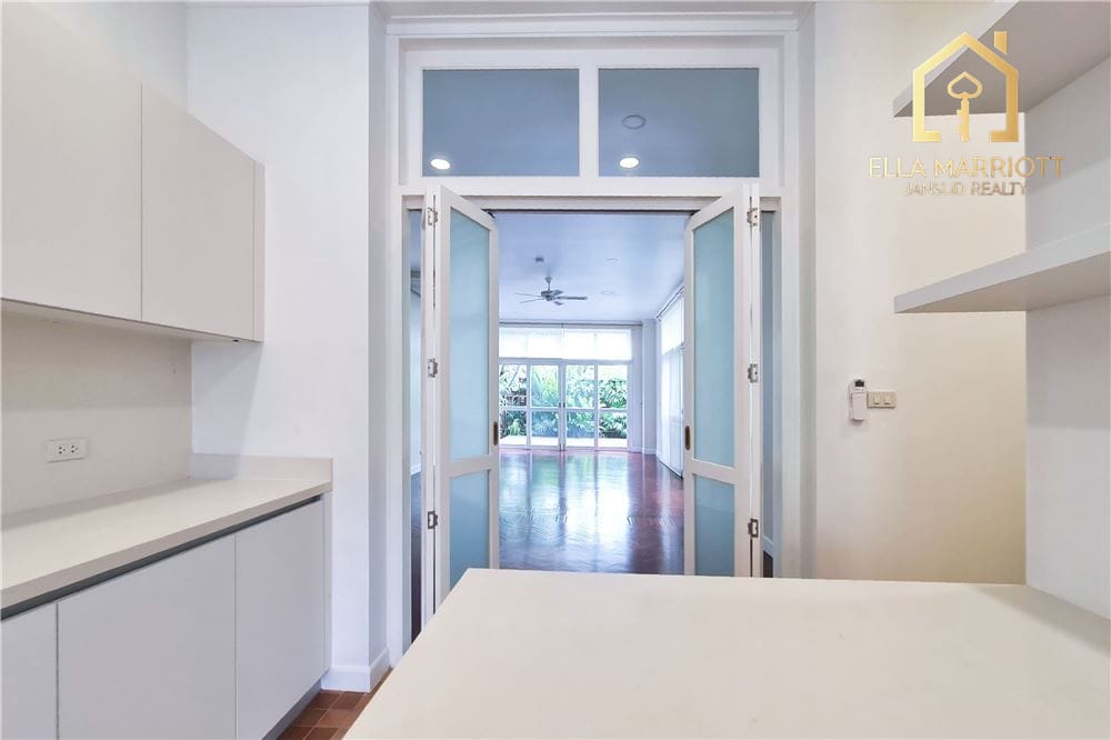 Zu vermieten | Einfamilienhaus mit privatem Pool in der Gegend Sukhumvit-Thonglor 15